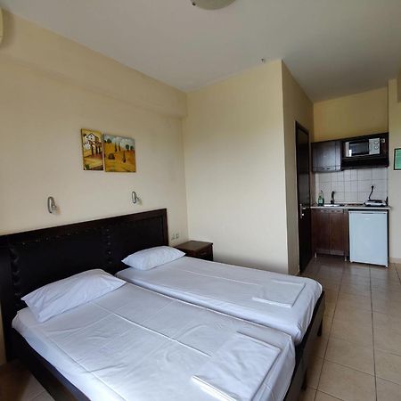 Paralía Ino Luxury Rooms מראה חיצוני תמונה